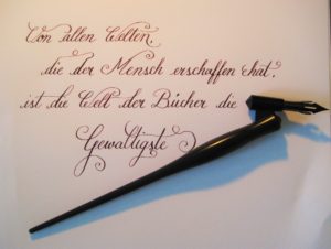 moderne-kalligraphie-3-welt-der-buecher